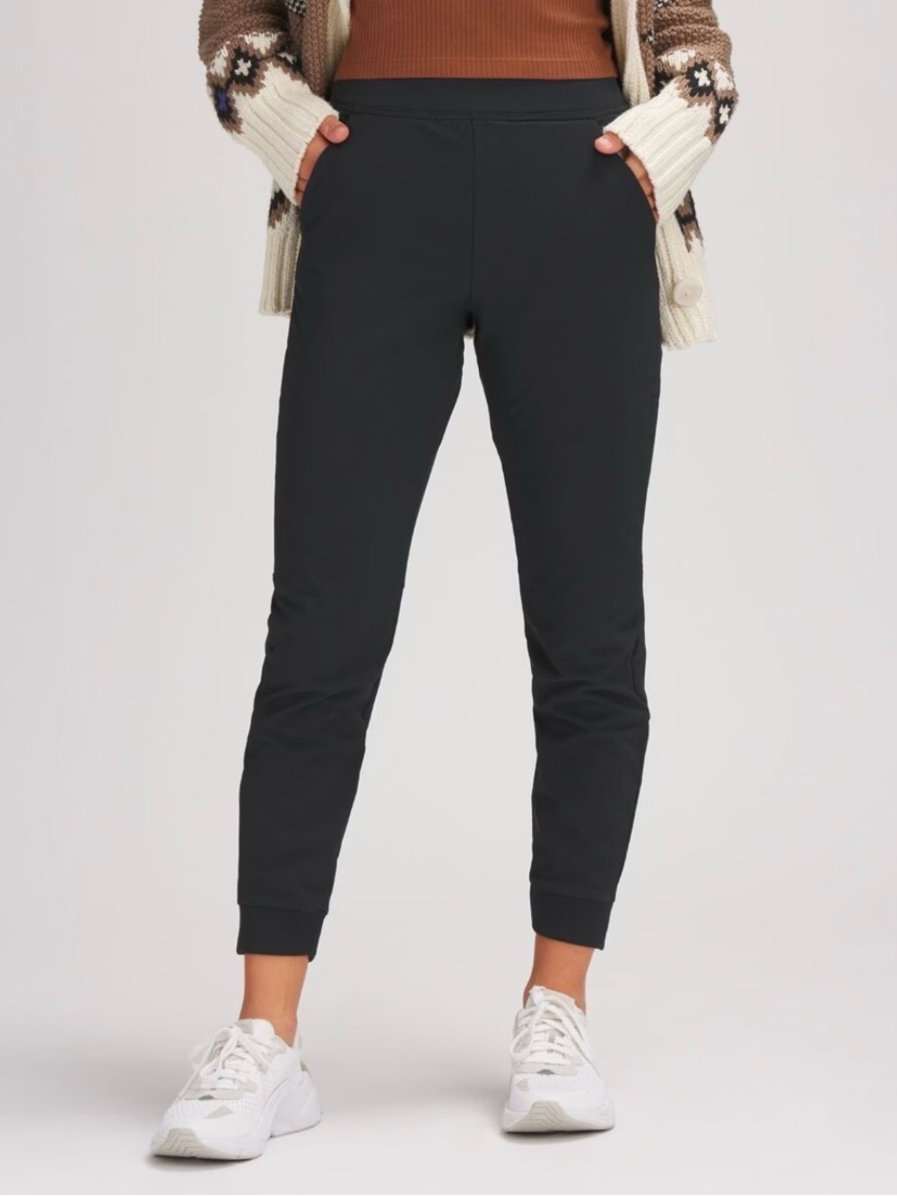 NWOT Backcountry Fleece Lined On The Go Pant - Women's size 4